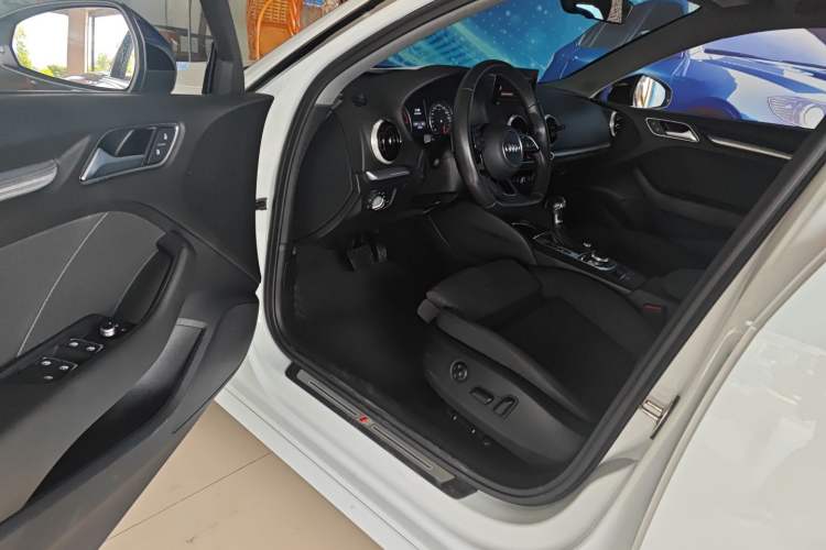 Used Audi A3 2017 Sportback 35 TFSI Sport Edition
