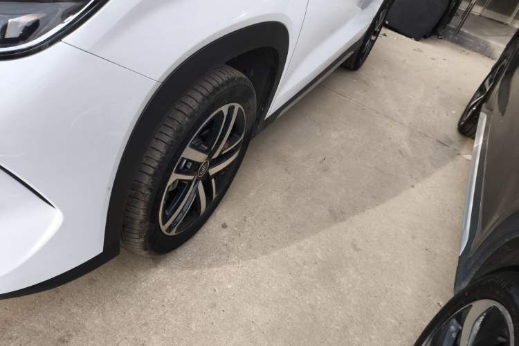 Used BYD Song L DM-i 2024 112 km Leading Edition