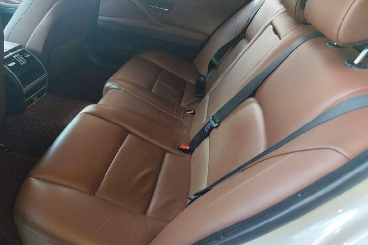 Used BMW 5 Series 2017 525Li Leading Model
