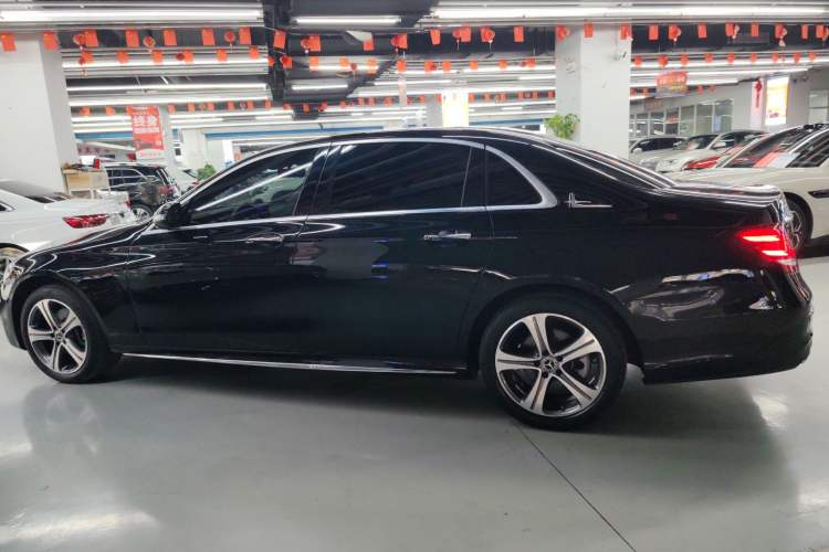 Used Mercedes-Benz E-Class 2019 E 260 L Sport Edition
