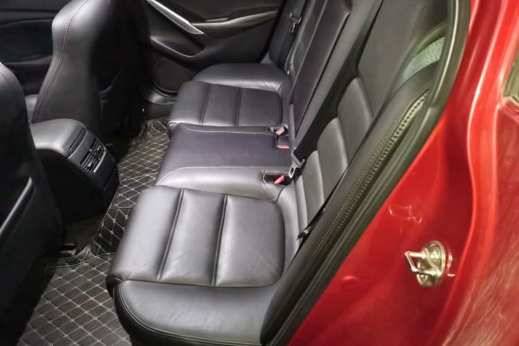 Used Mazda Atenza 2015 2.5L Blue Sky Sport Edition
