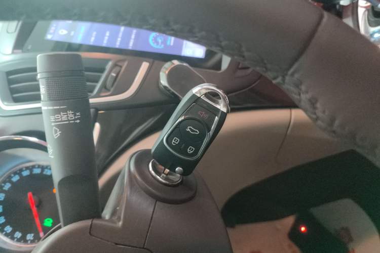 Used Buick Regal 2015 2.0L Leading Fashion Edition
