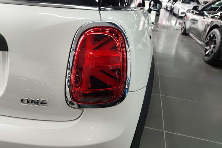 Used  MINI 2023 1.5T ONE
