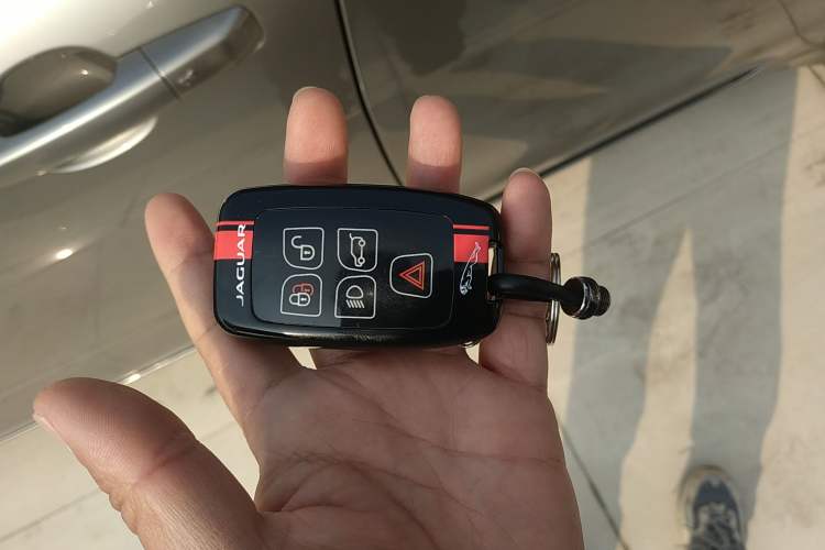 Used Jaguar XEL 2019 2.0T 200 PS Deluxe Edition
