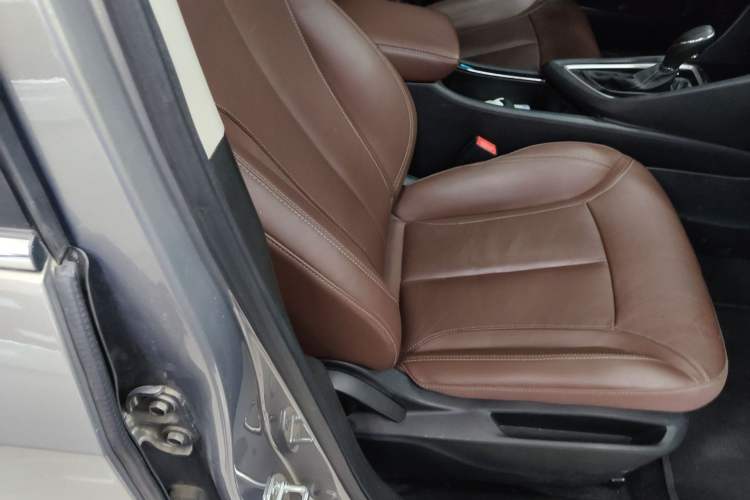 Used Buick GL6 2018 18T 6-Seater Luxury Model