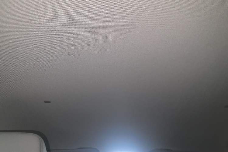 Used Geometry E Firefly 2024 301km Flowing Light
