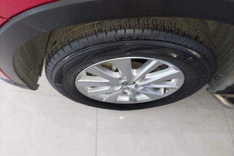 Used Mazda CX-5 2015 2.0L Automatic Two-Wheel Drive Urban Version
