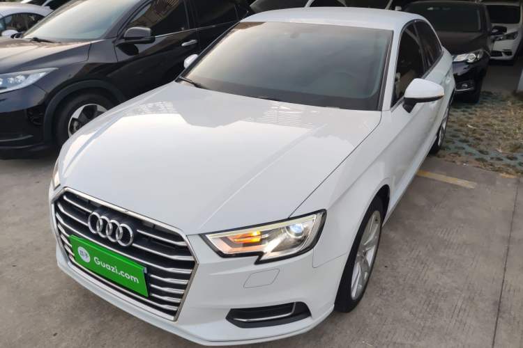 Used Audi A3 2019 Limousine 35 TFSI Ambition China V
