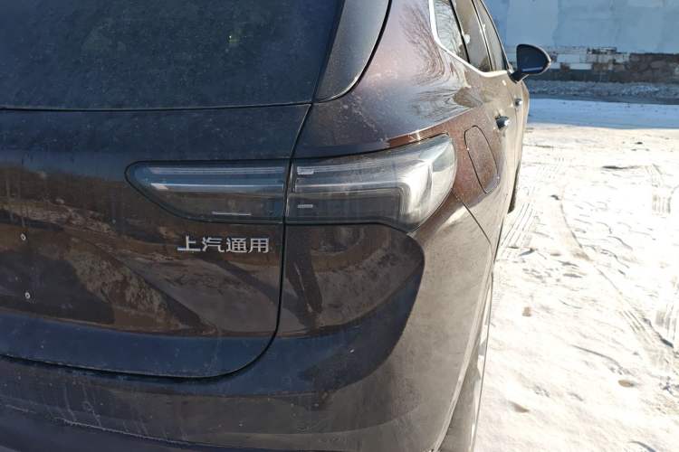 Used Buick Envision 2020 Encore S 652T All-Wheel-Drive Avenir
