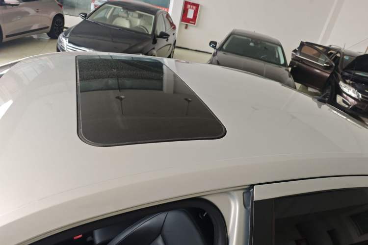 Used Volkswagen Lavida 2017 1.6L Automatic Comfort Edition
