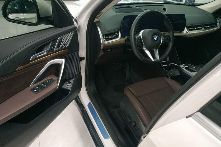 Used BMW X1 2023 xDrive25Li X Design Package
