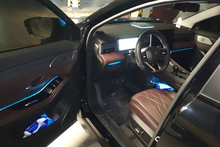 Used JETOUR X90 PRO 2024 1.6T DCT Luxury Edition 7-Seater
