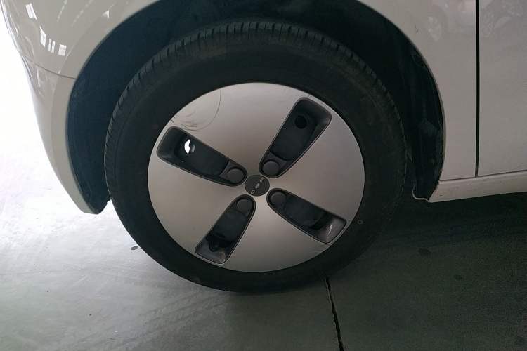 Used ORA Black Cat 2021 301 km Basic Version