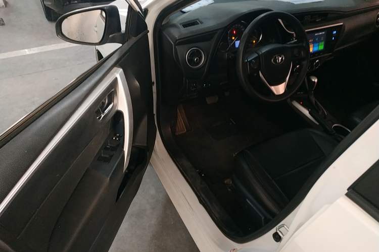 Used Toyota Levin 2017 Revised 185T CVT Elite Edition China V Standard
