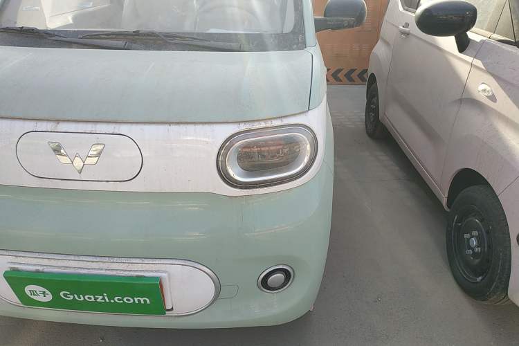 Used Wuling Hongguang MINIEV 2024 3rd Generation 215km Youth Edition
