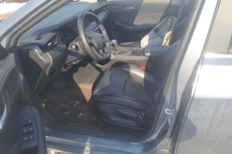 Used Roewe i5 2023 1.5L CVT Luxury Edition