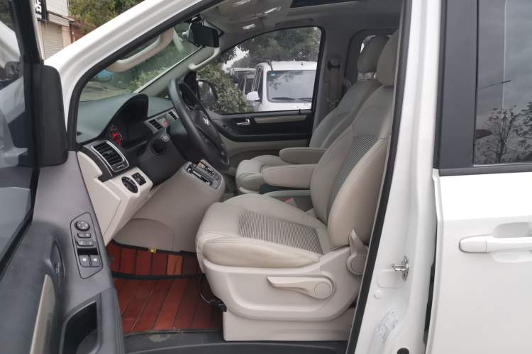 Used SAIC MAXUS G10 2018 PLUS 2.0T Automatic Elite Edition