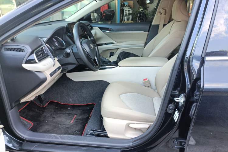 Used Toyota Camry 2021 2.0E Elite Edition
