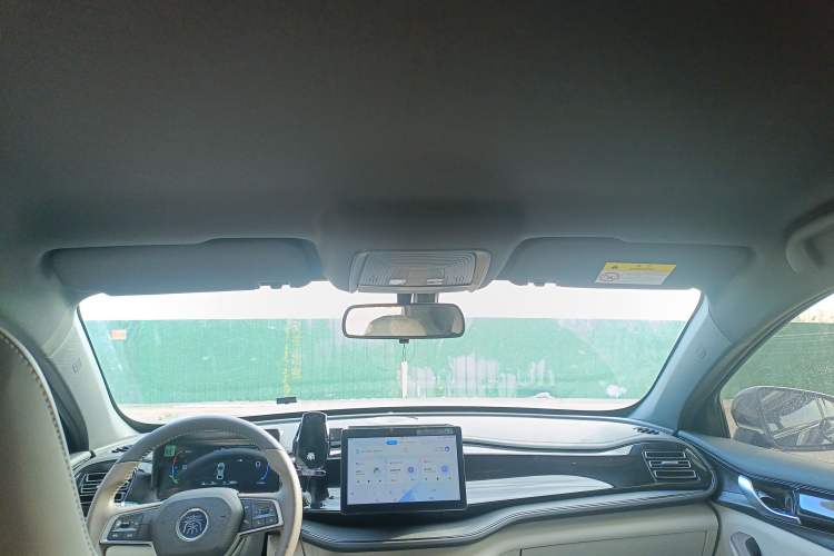 Used BYD Qin PLUS 2024 HONOR Edition DM-i 55KM Leading Model
