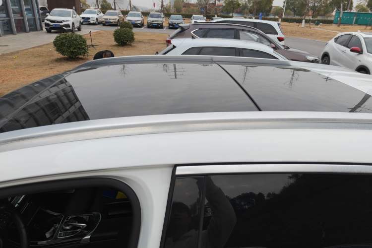 Used Mercedes-Benz GLC 2017 GLC 260 4MATIC Dynamic Edition
