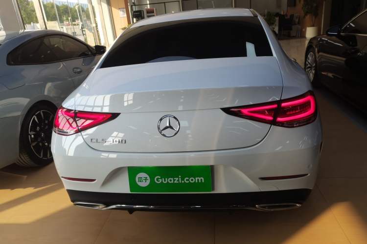 Used Mercedes-Benz CLS 2018 CLS 300 Luxury Model