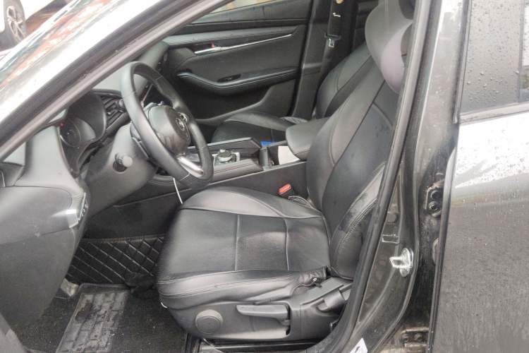 Used Mazda Mazda 3 Axela 2021 2.0L Automatic ZhiXuan Edition