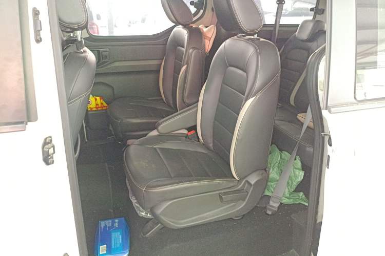 Used Wuling Zhengcheng 2021 1.5T Manual Luxury Version
