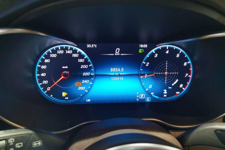 Used Mercedes-Benz GLC 2020 Facelifted GLC 260 L 4MATIC Dynamic Edition
