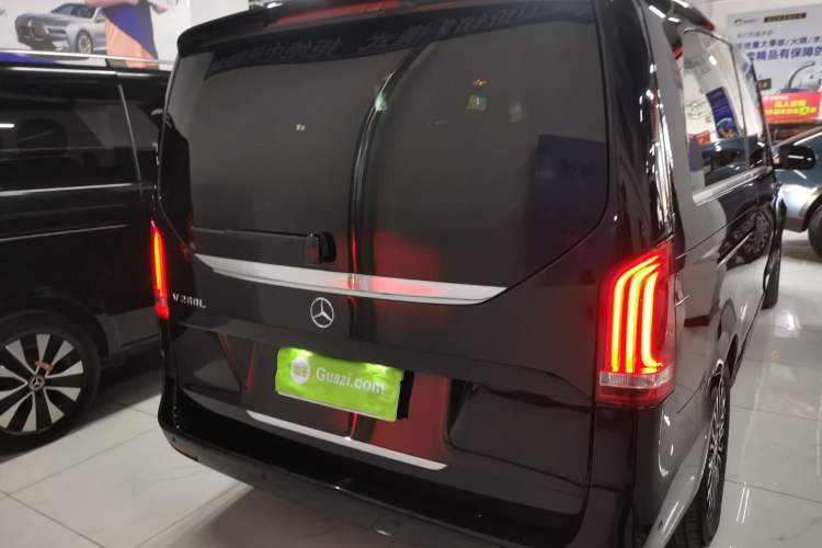 Used Mercedes-Benz V-Class 2018 V 260 L Prestige Extended Version China VI
