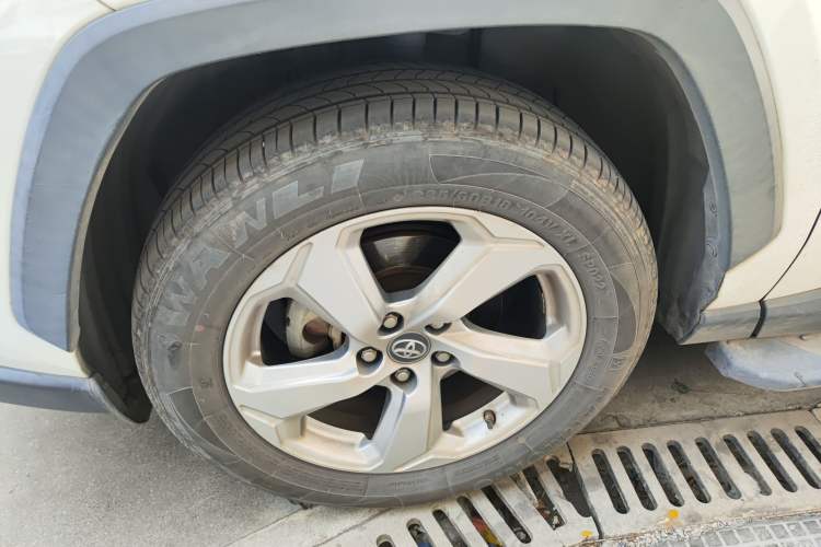 Used Toyota RAV4 2020 2.0L CVT Two-Wheel Drive Fashion Edition
