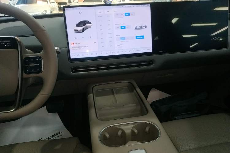 Used Li Auto Li Auto i6 2025 Model Two-Wheel-Drive Standard Type