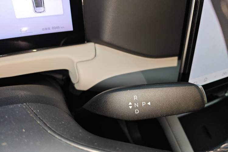 Used BYD Yuan UP 2025 Intelligent Driving Version 401 km Leading Edition