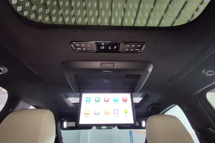 Used GAC Trumpchi M8 2023 Zongshi Series Dual-Motor YuZun Edition
