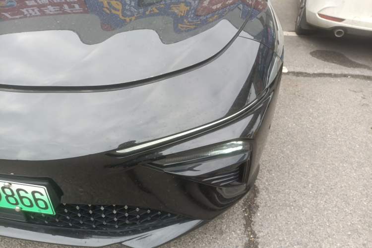 Used NETA S 2022 All-Electric 650 km Four-Wheel Drive Premium Version