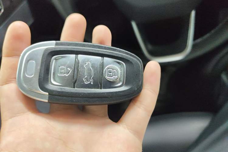 Used Hongqi E-QM5 2021 Charging Flagship Edition
