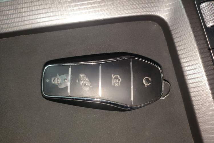 Used BYD Han L 2025 DM-i 200km LiDAR Flagship Model
