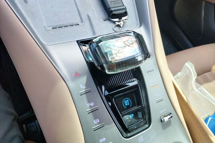 Used Denza N7 2023 Long-Range Performance Edition
