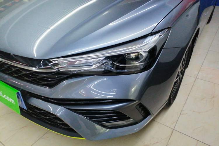 Used Roewe i5 2021 1.5L CVT Platinum Edition
