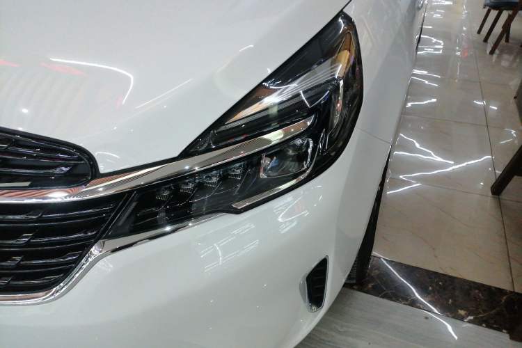 Used Buick GL8 2022 Land Business Class 652T Luxury Model
