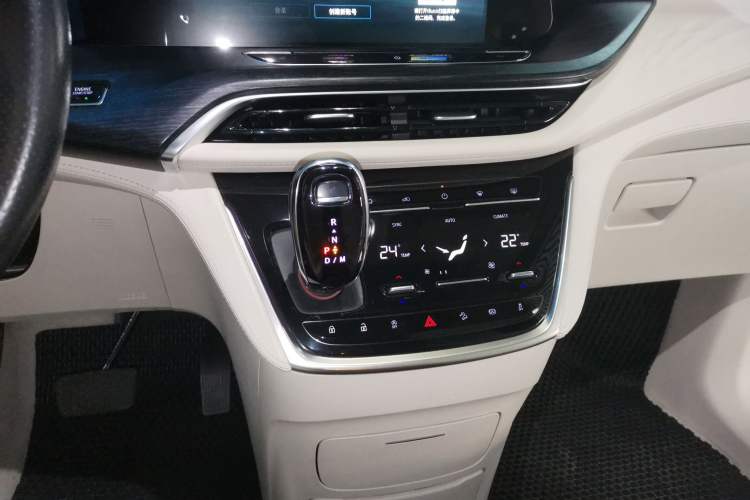 Used Buick GL8 2021 Avenir Aivia Six-Seat Luxury Edition