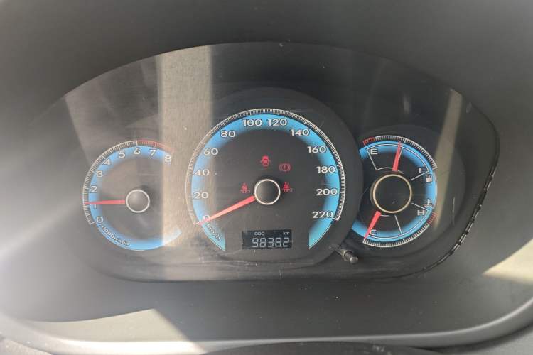 Used FAW Junpai D60 2015 1.5L Manual Comfort Model
