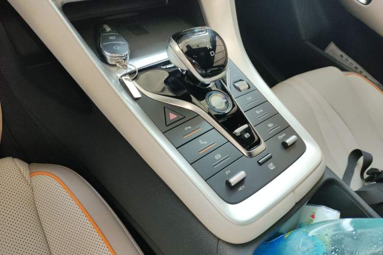 Used BYD Song Pro New Energy 2024 HONOR Edition DM-i 110KM Excellence Model
