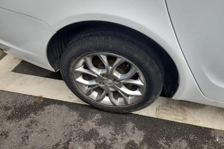 Used Geely Auto Vision 2018 1.5L Manual Happiness Edition
