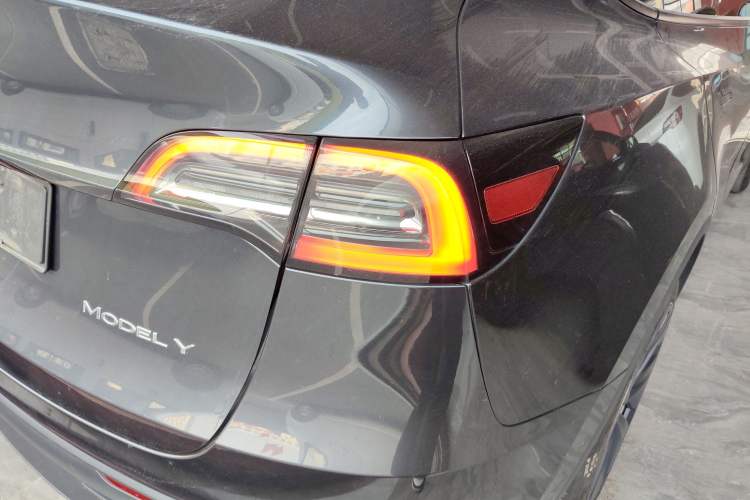 Used Tesla Model Y 2024 Rear-Wheel-Drive Version
