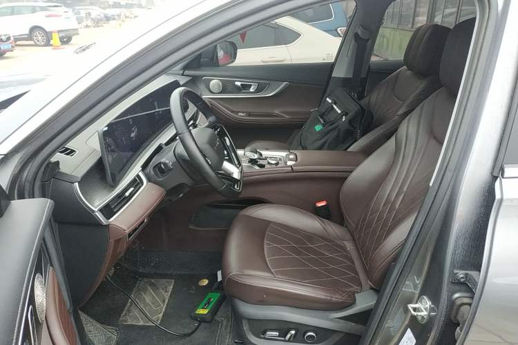 Used Chery Tiggo 8 PRO 2024 Champion Edition 290T Two-Wheel Drive Peak Version 7 Seats