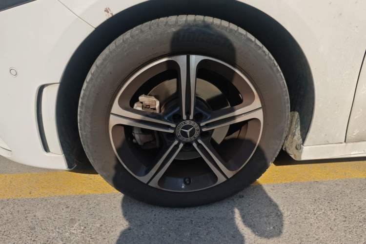 Used Mercedes-Benz A-Class 2022 Revised Version A 200 L Sport Sedan Fashionable Style