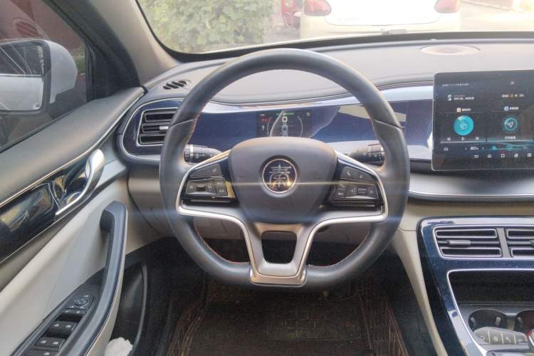 Used BYD Qin PLUS 2021 EV 400KM Luxury Model
