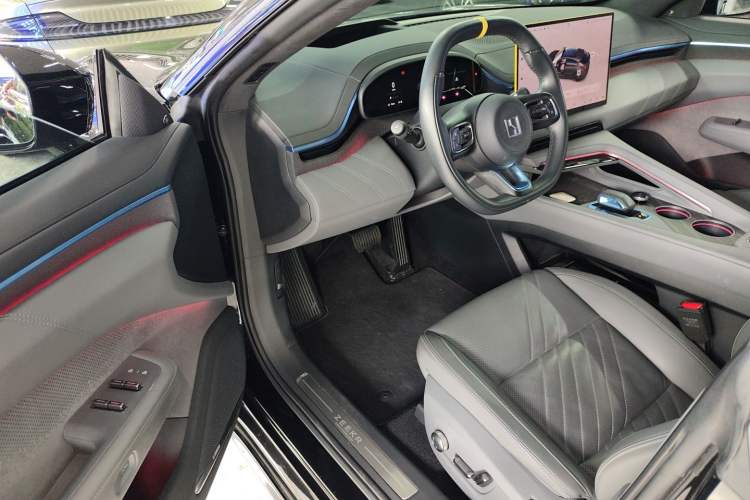 Used Zeekr 001 2024 ME Edition 100 kWh All-Wheel Drive
