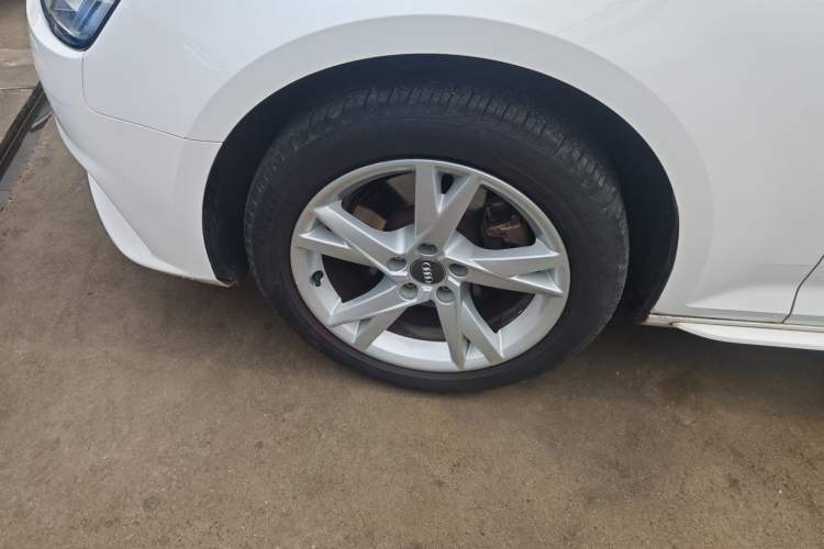 Used Audi A4L 2018 30th Anniversary Edition 40 TFSI Trendy Model