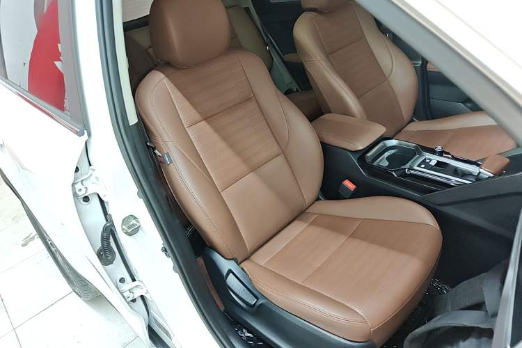 Used Kia Sportage R 2021 Ace 2.0L Splendid Edition
